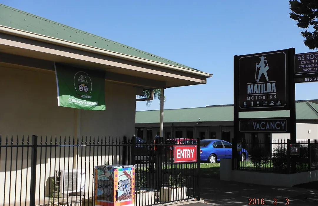Matilda Motor Inn-1