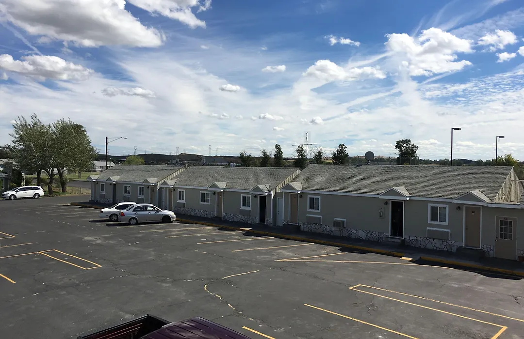 Umatilla Inn & Suites-1