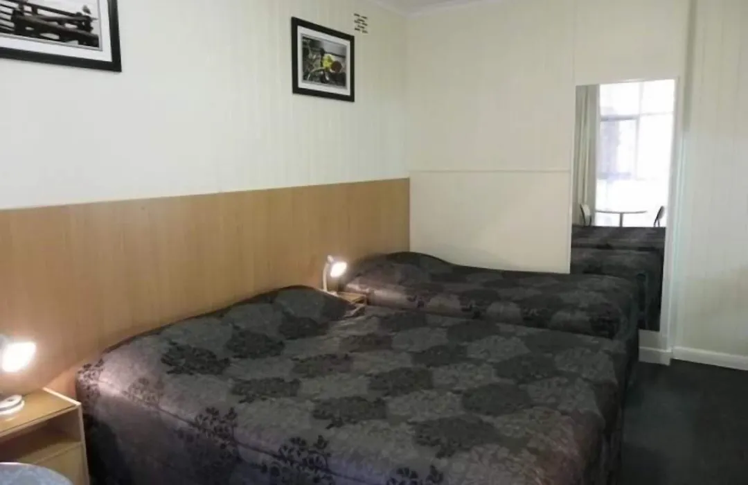 Clifton Motel-1