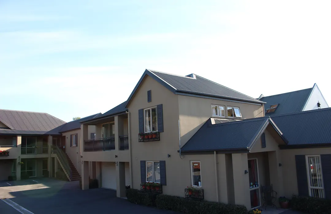 Tresori Motor Lodge-1