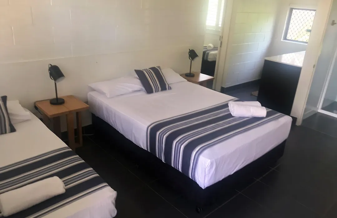Yeppoon Surfside Motel-1