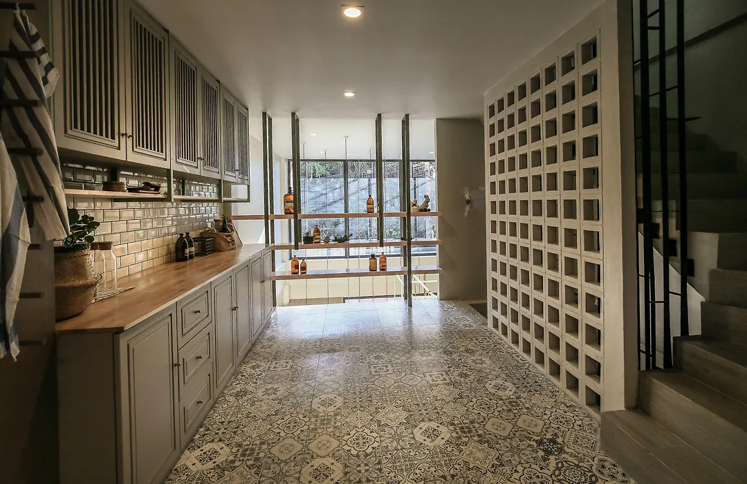 Sugar Ohana Poshtel-1