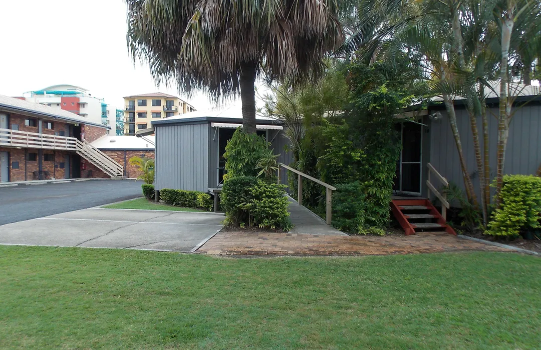 Wunpalm Motel & Cabins - Late Check-In Available-1