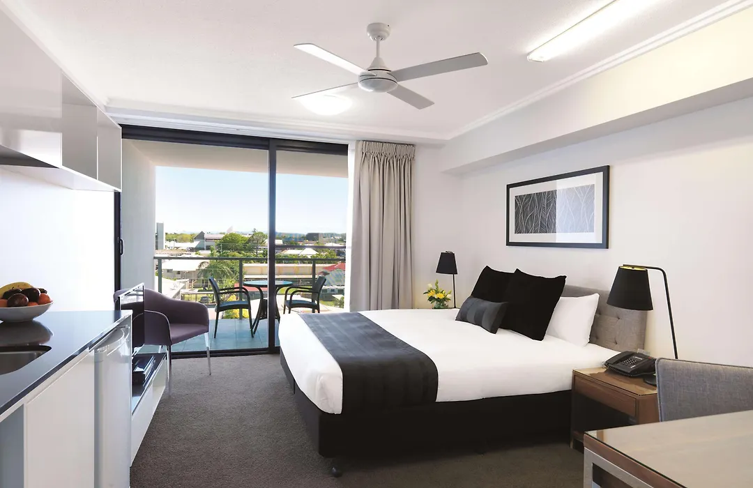 Oaks Mackay Carlyle Suites-1