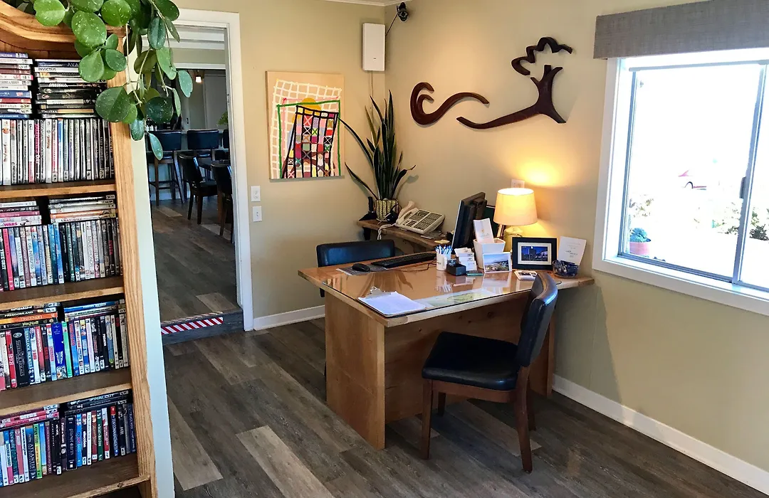 Cambria Shores Inn-1