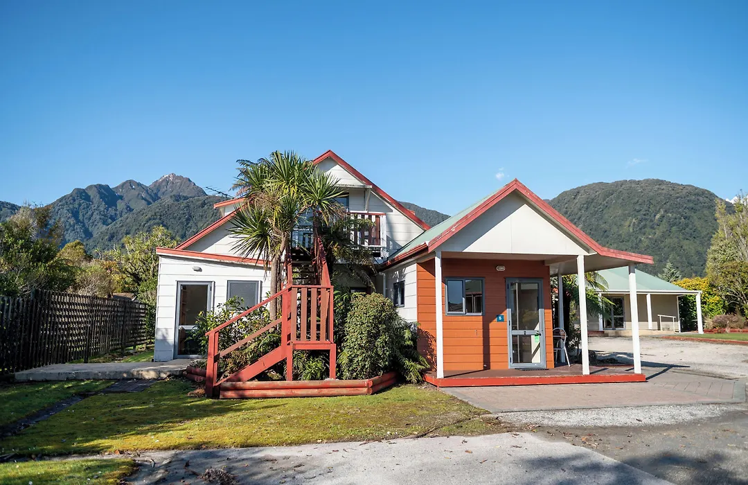 Franz Josef Top 10 Holiday Park-1