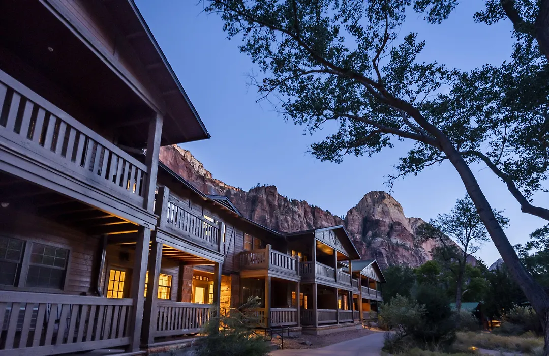Zion Lodge-1