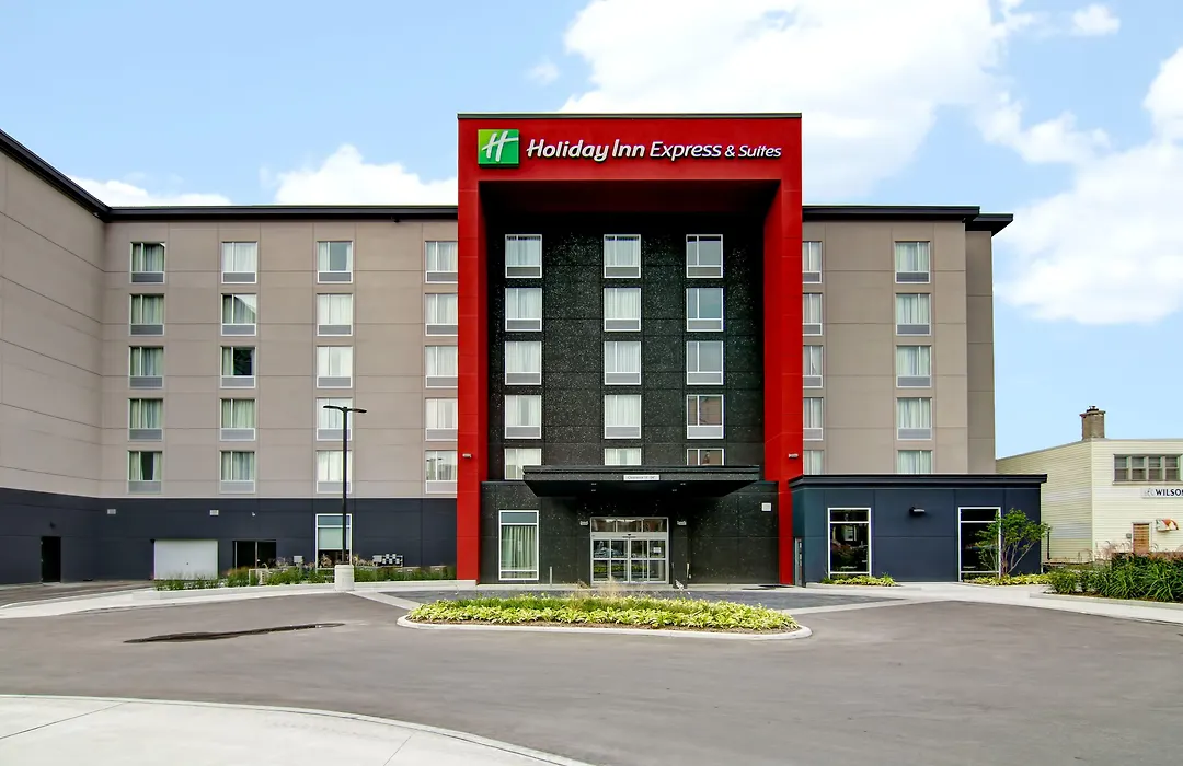 Holiday Inn Express & Suites Oshawa Downtown - Toronto Area By Ihg-1