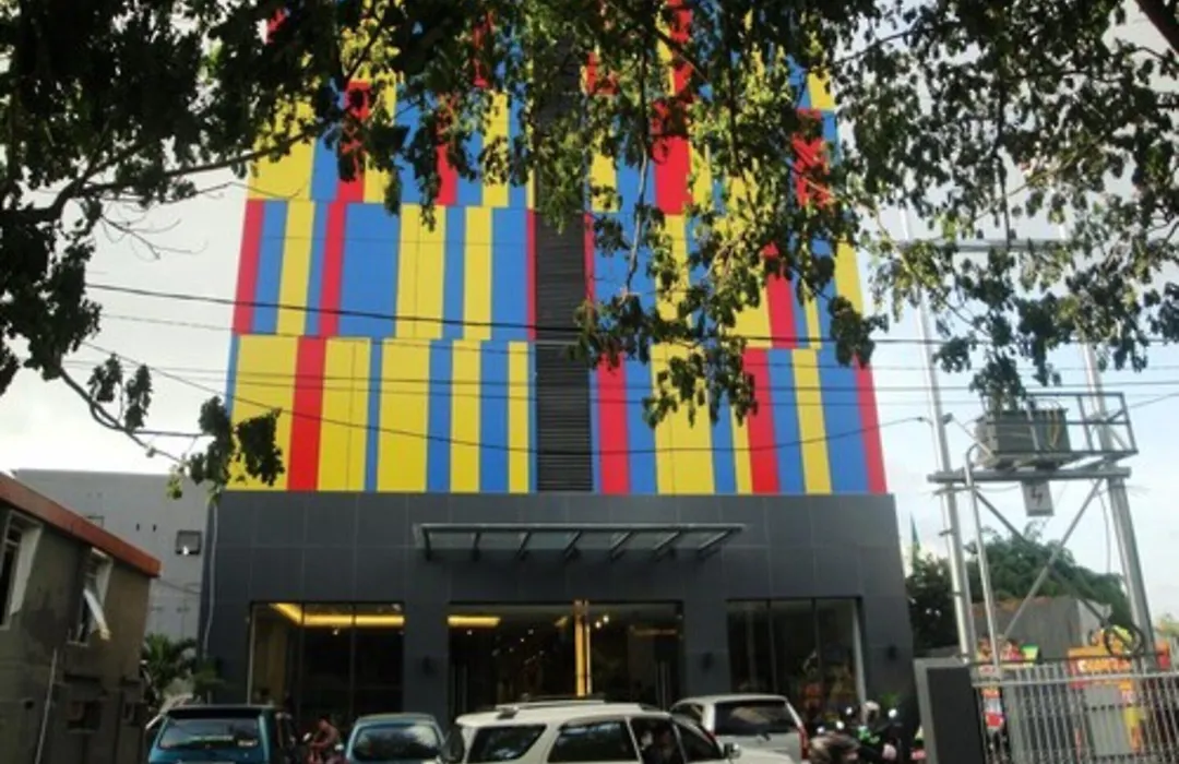 Top Hotel Manado By Gran Puri-1
