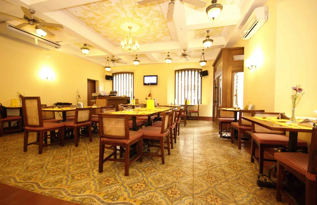 Hotel Salcedo De Vigan-1