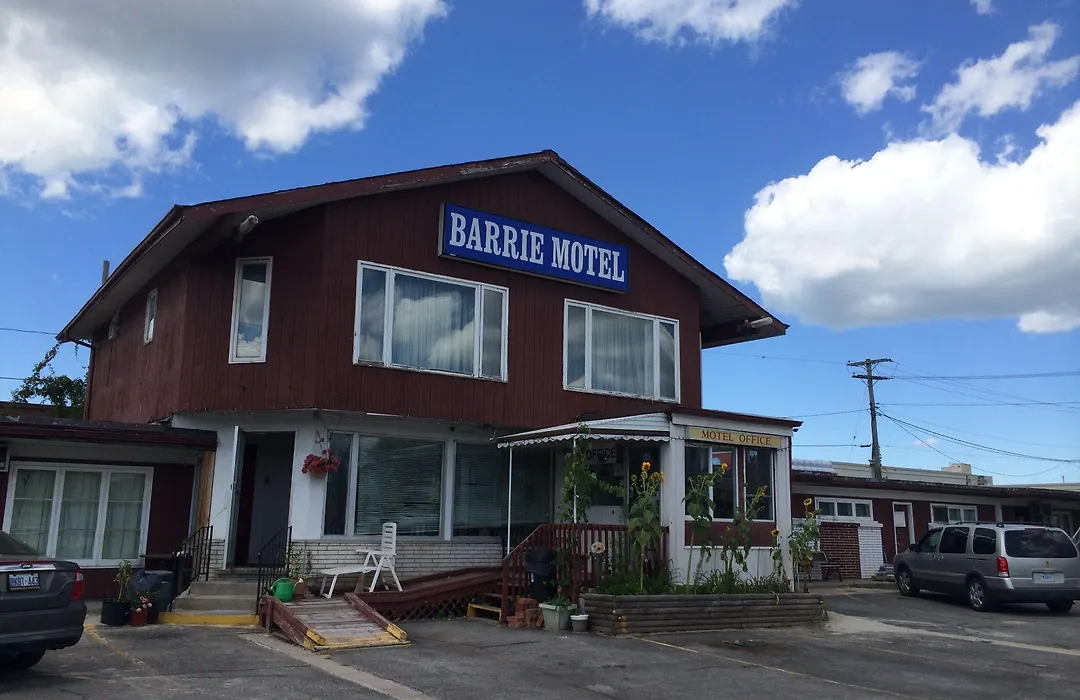 Barrie Motel-1