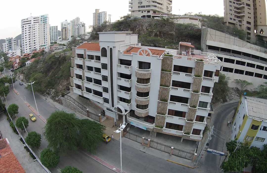 Aparta Hotel Roca Marina-1