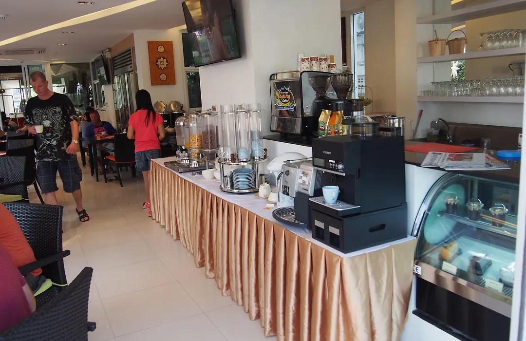 Kavin Buri Green Hotel-1