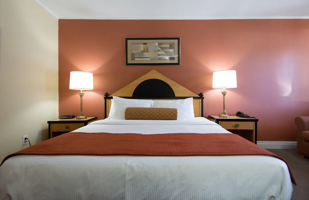 Atlanta Motel-1