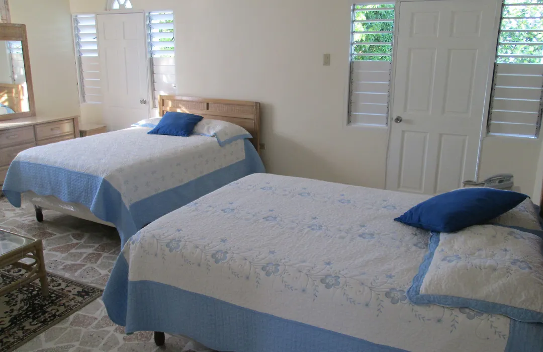 Paradise Inn-1