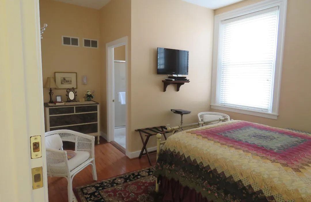 The Swope Manor Bed & Breakfast-1