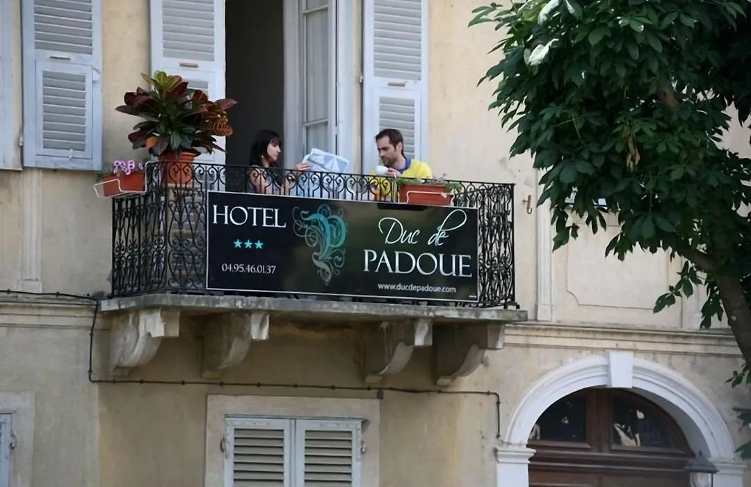 Hôtel Duc De Padoue-1