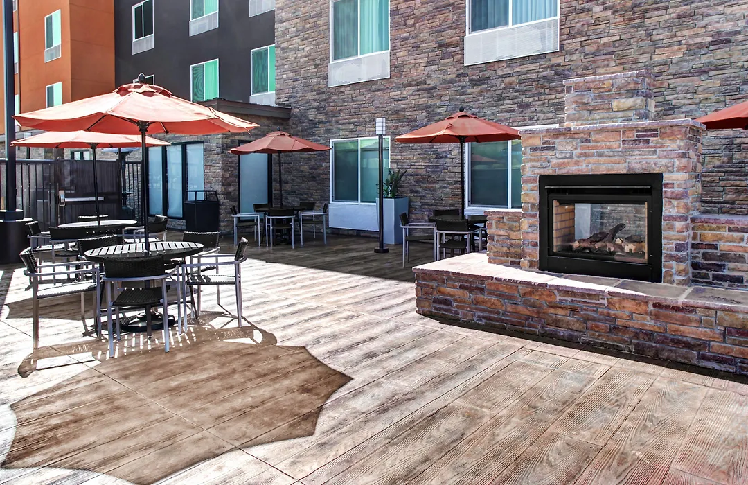 Towneplace Suites By Marriott Bakersfield West-1