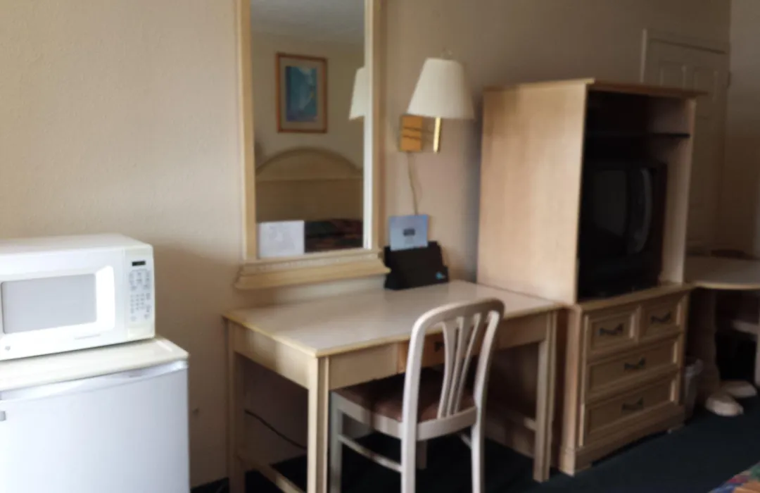Garden Inn & Suites-1