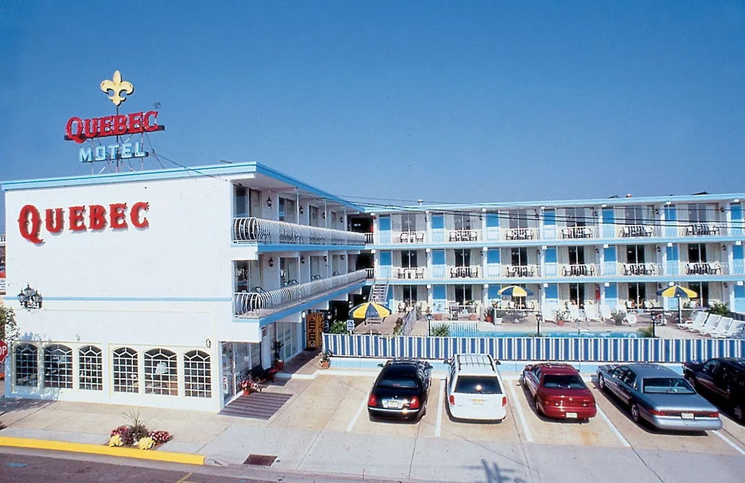 Quebec Motel-1