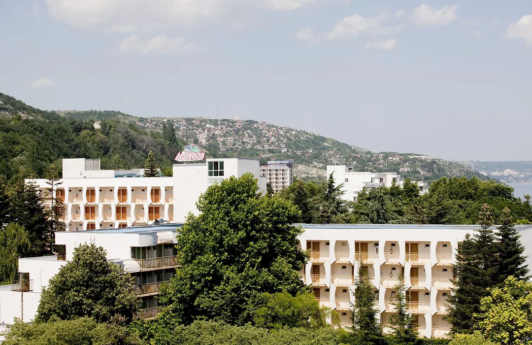 Hotel Malibu-1