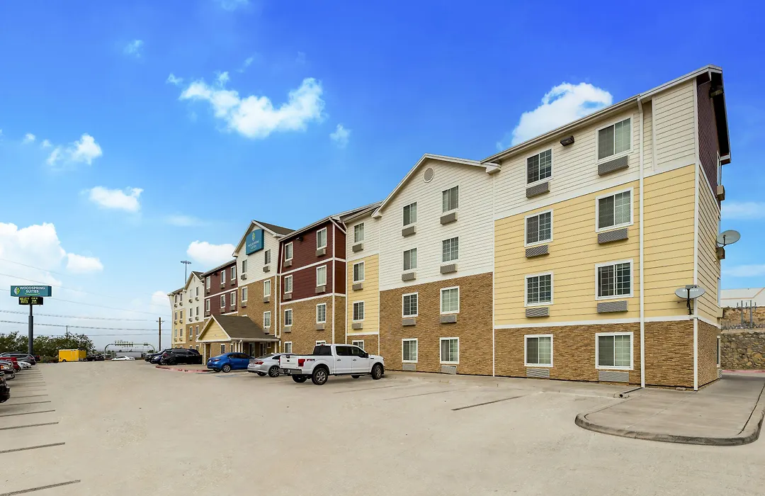 Woodspring Suites El Paso-1