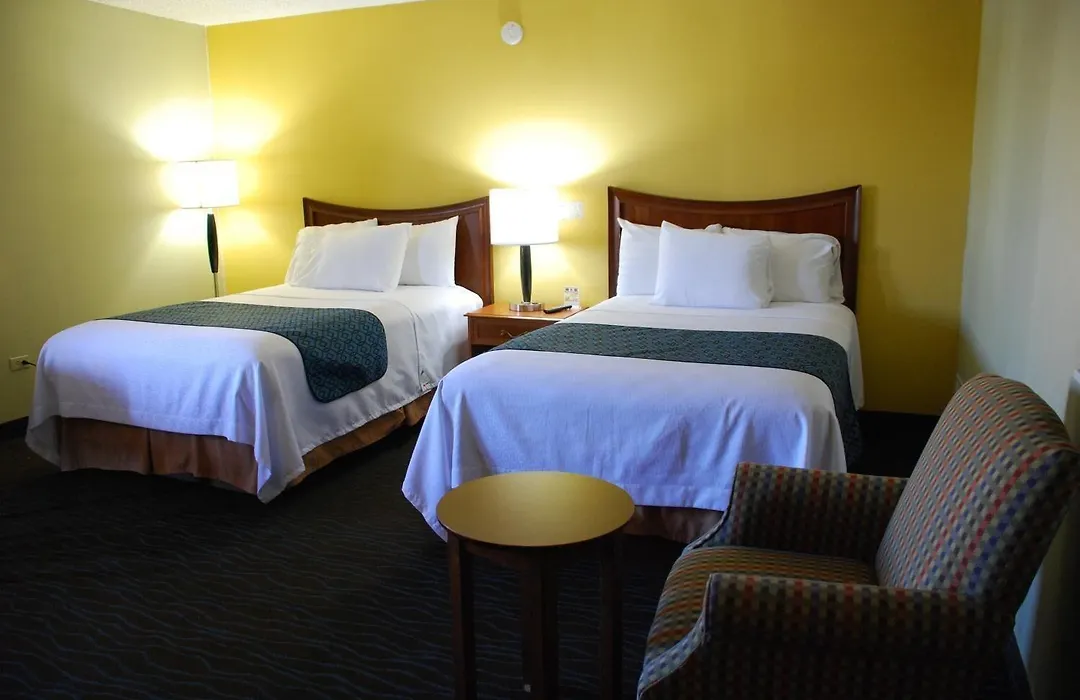 Chief Motel Fayetteville-1