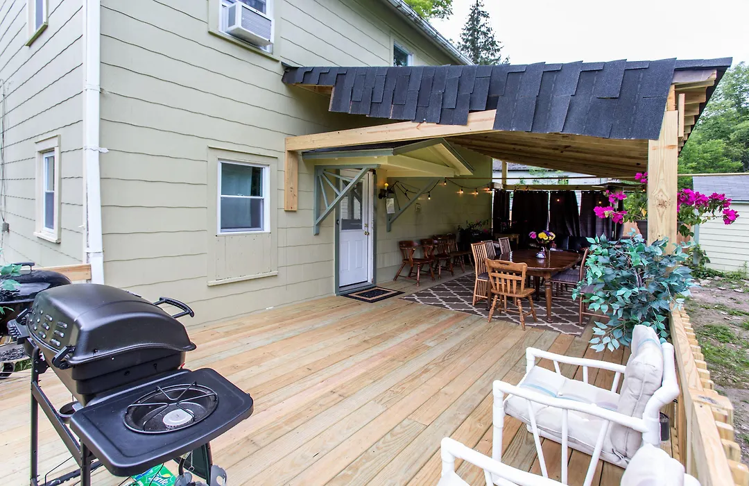 Starlite Motel & Suites-1