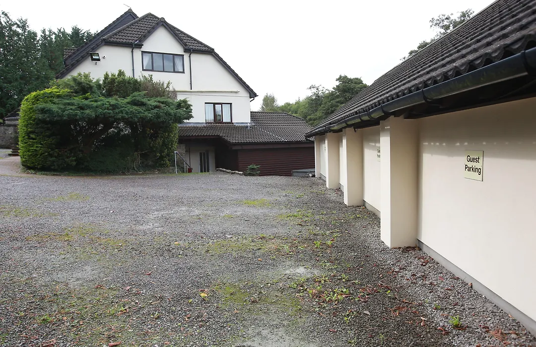 Ewenny Farm Guest House-1