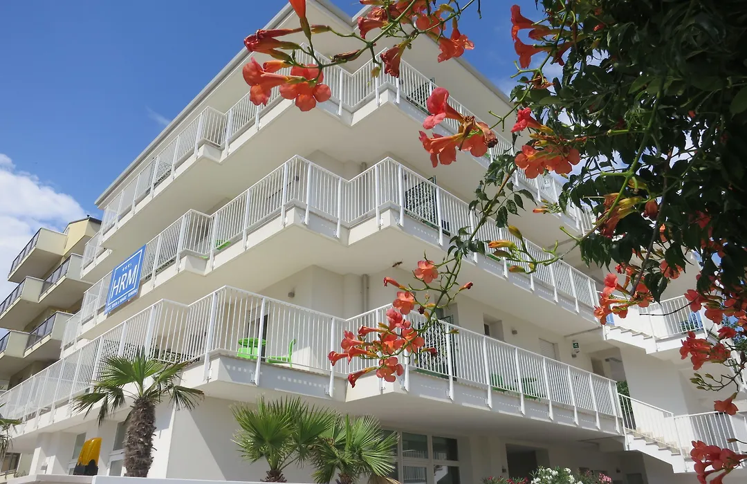 Hotel Riva E Mare-1