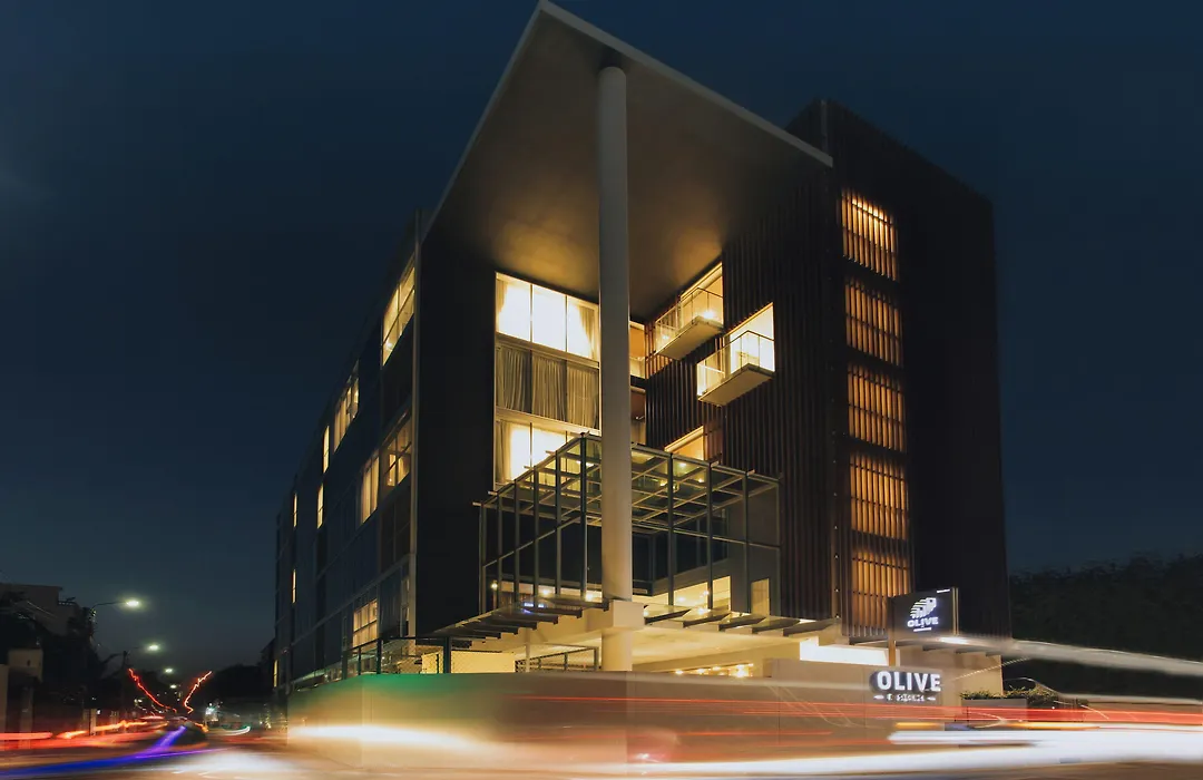 โรงแรมโอลีฟ แบงค็อก-1