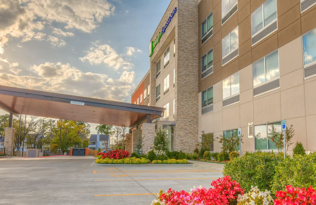 Holiday Inn Express & Suites Tulsa Midtown By Ihg-1