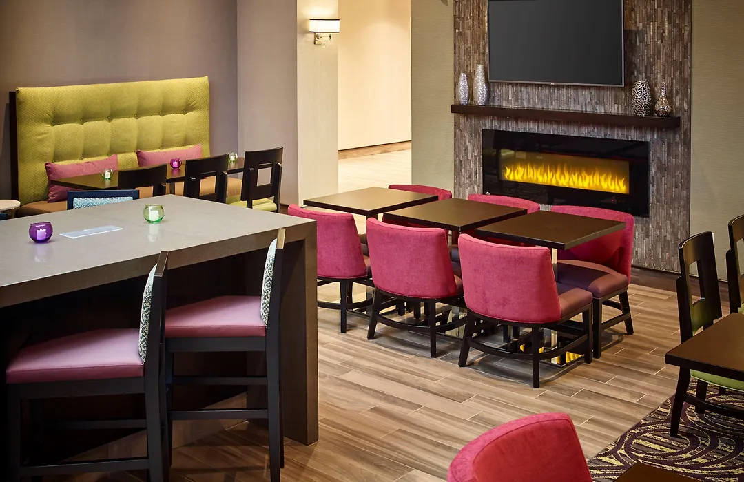 Hampton Inn By Hilton Timmins-1
