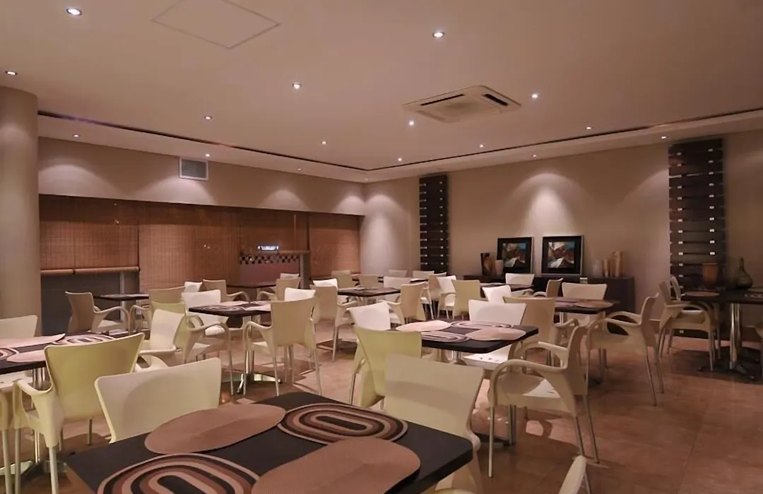 Hotel 2001-1