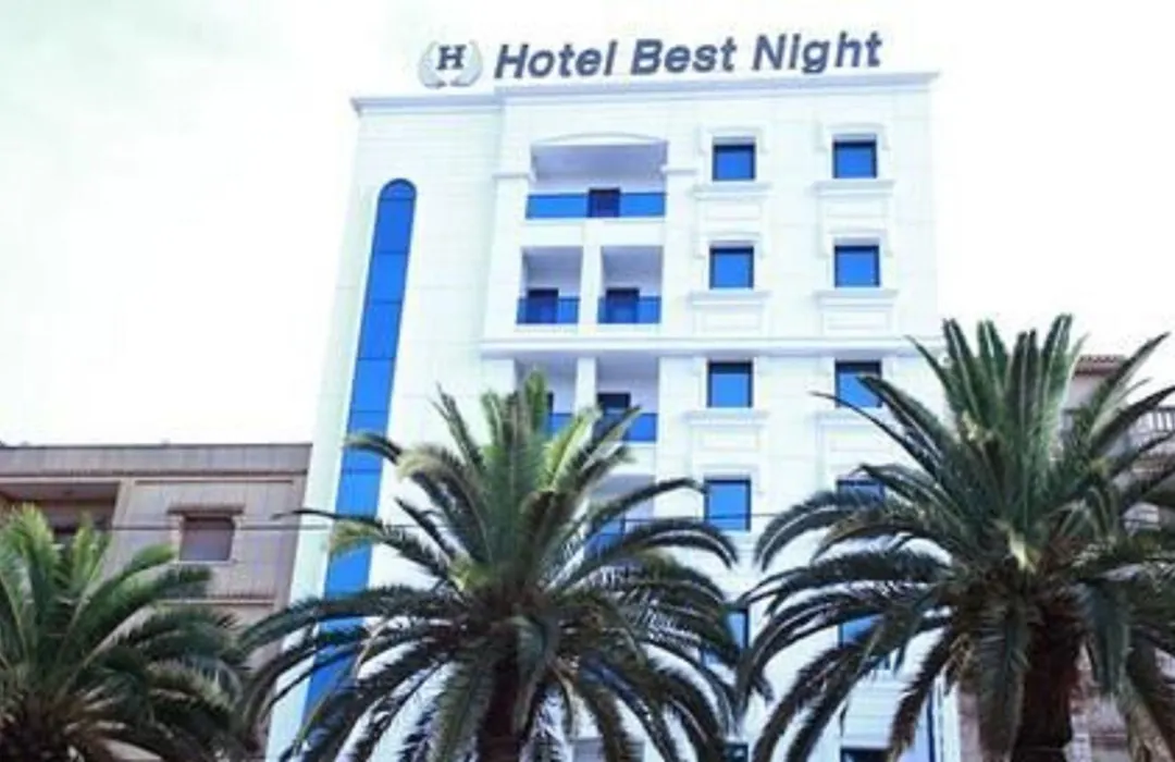 Hotel Best Night-1
