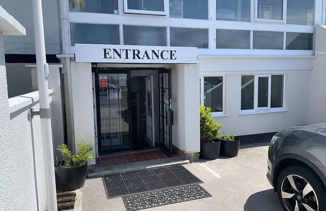 The Royal Clarence Hotel (Adults Only)-1