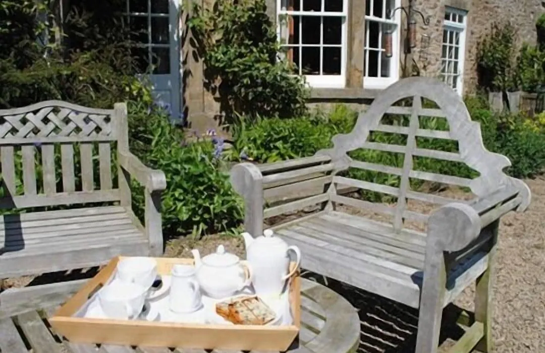 Whashton Springs Farmhouse B&B-1