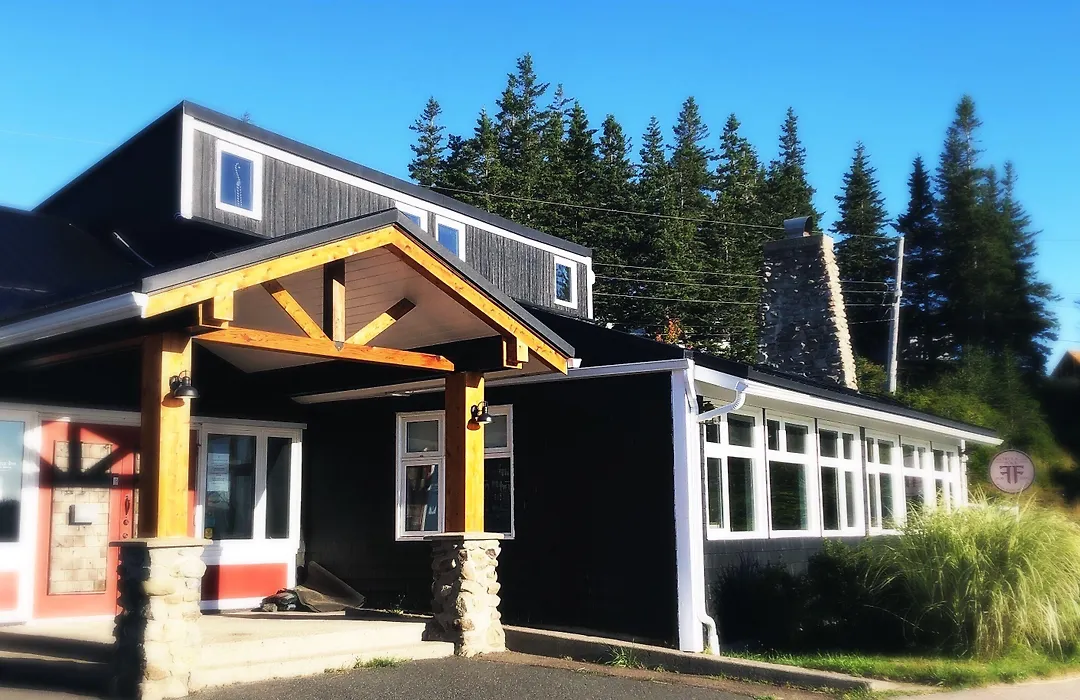 The Iona Heights Inn-1