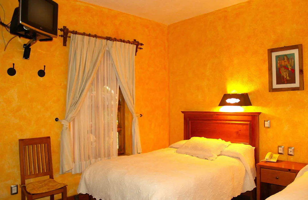 Hotel Refugio Del Angel-1