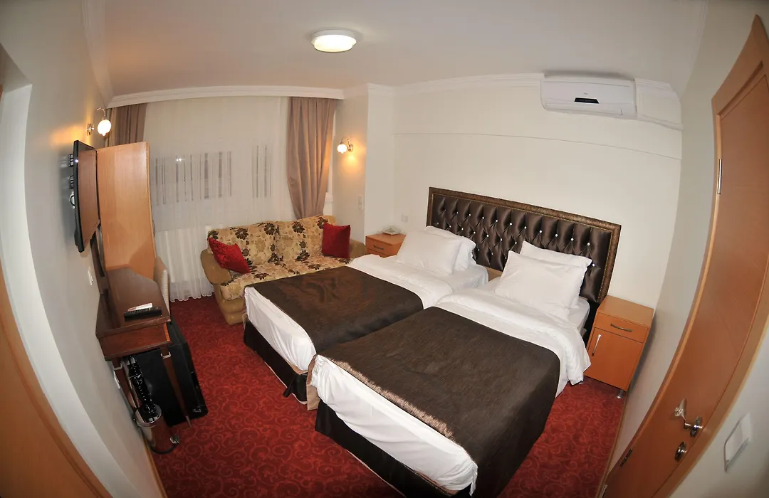 Palace Point Hotel-1