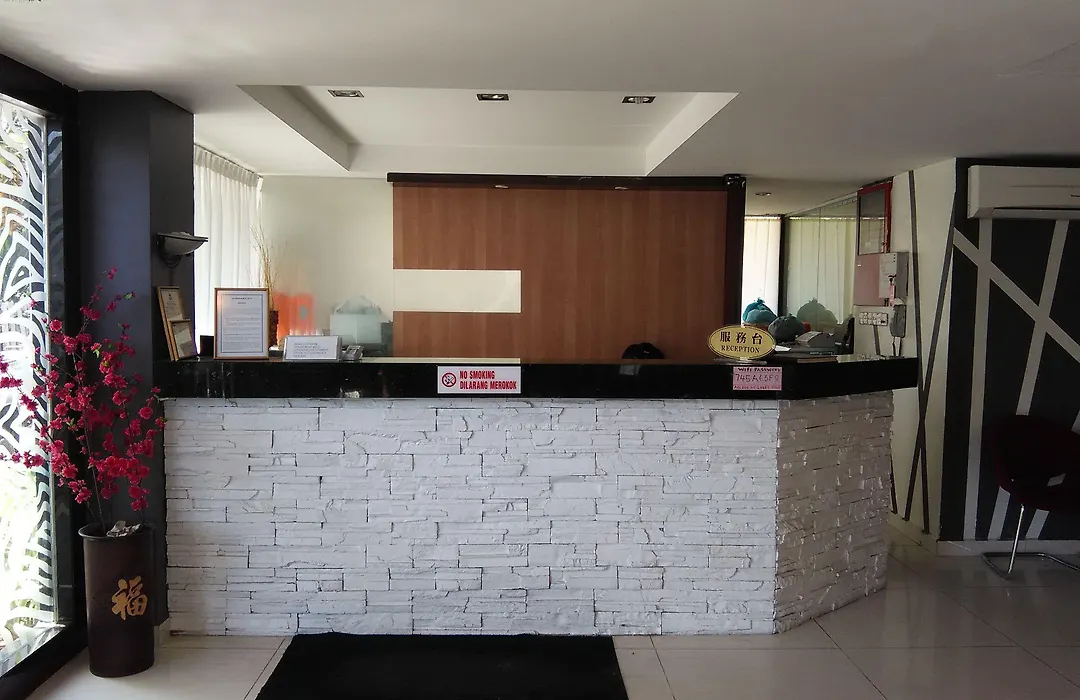 Casuarina Hotel-1