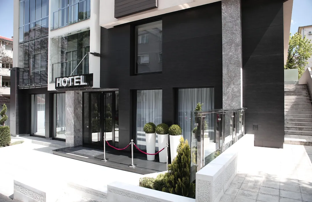 Nova City Garni Hotel Signature Collection-1