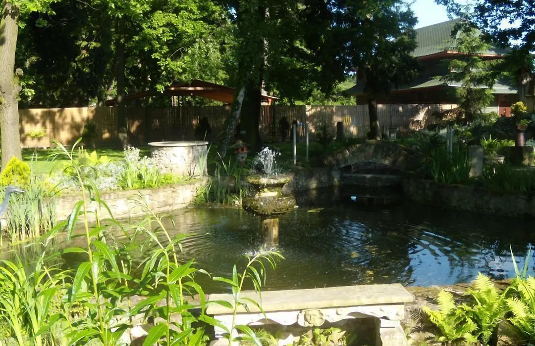 Hotel Garden-1