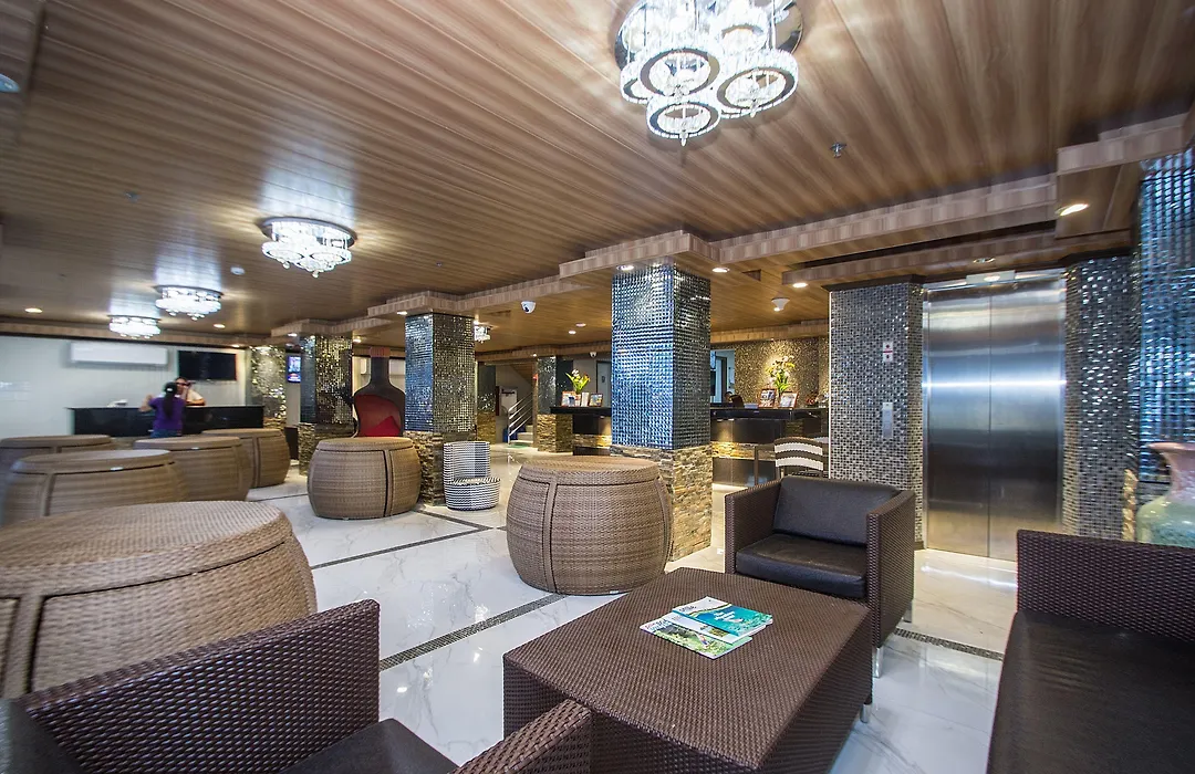Diamond Water Edge Resort-1