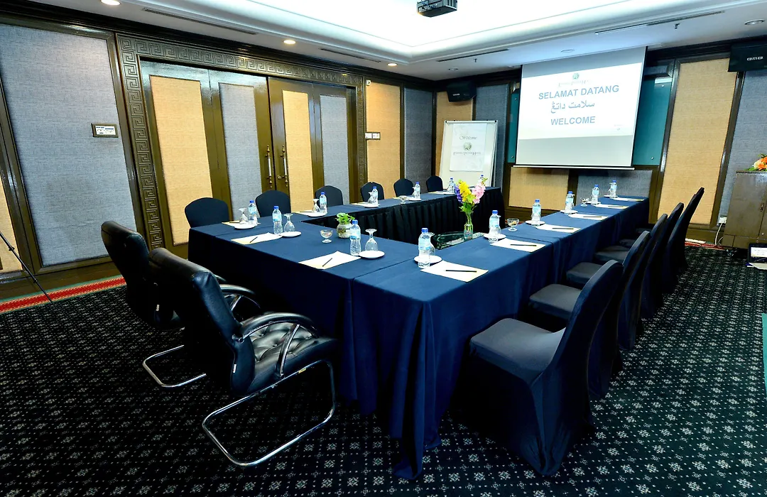 Emerald Puteri Hotel-1