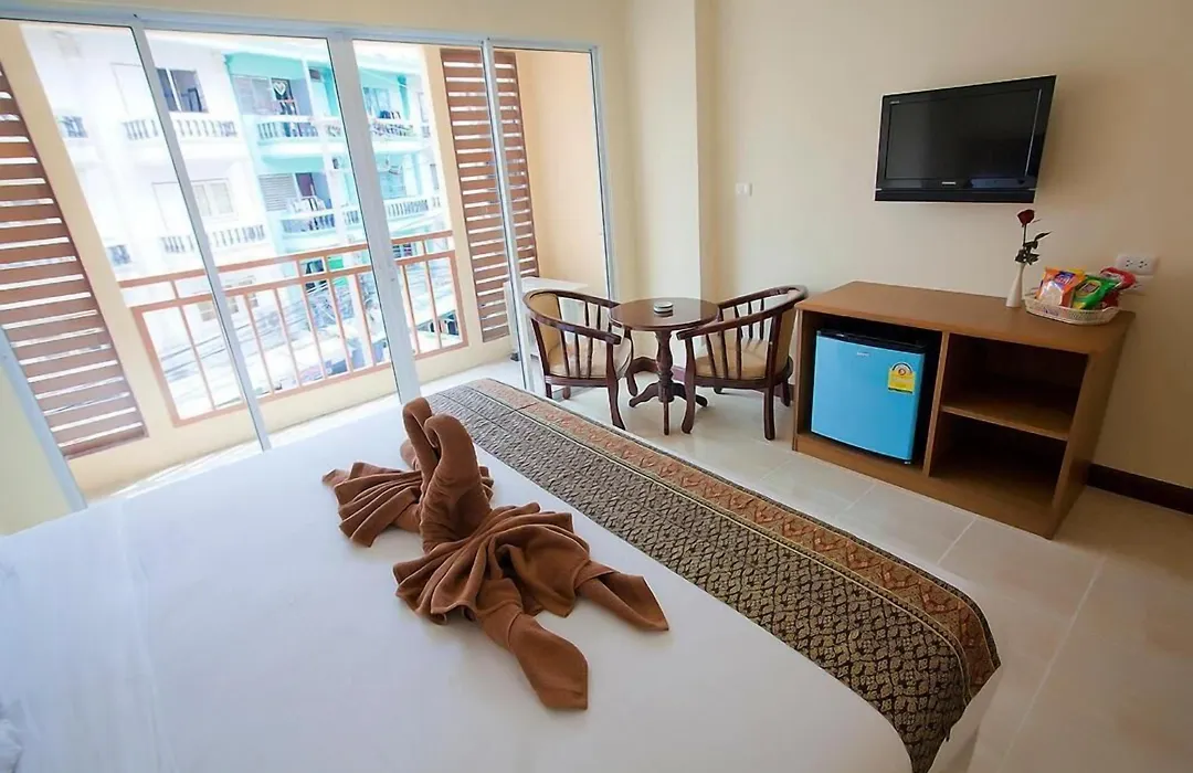 Iris Residence Pattaya-1