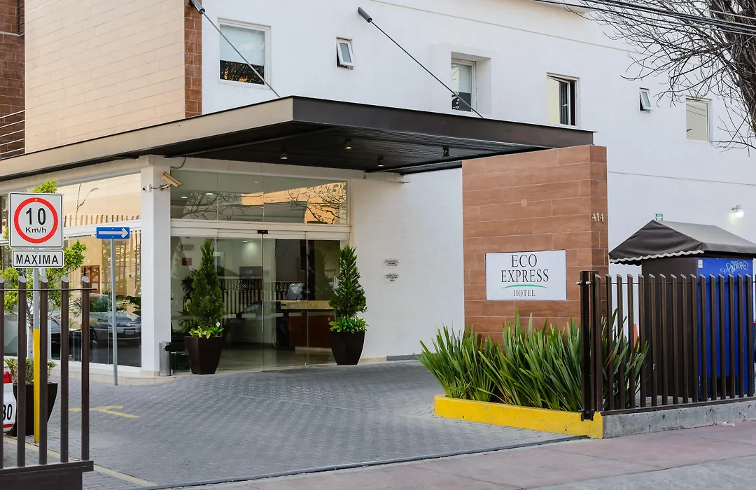 Eco Express Hotel Poliforum-1