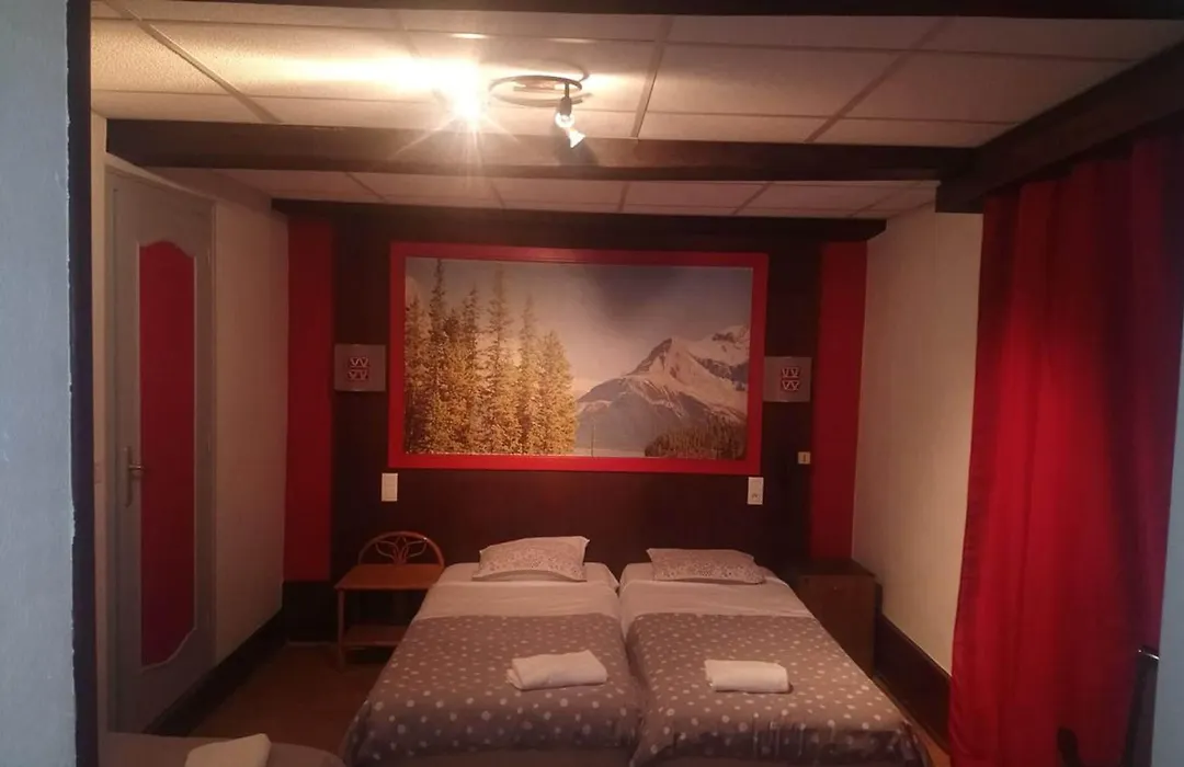 Hotel de Savoie-1
