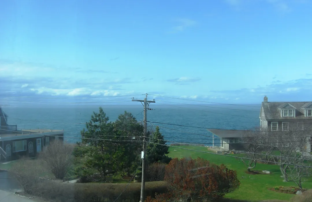 Seafarer Inn-1