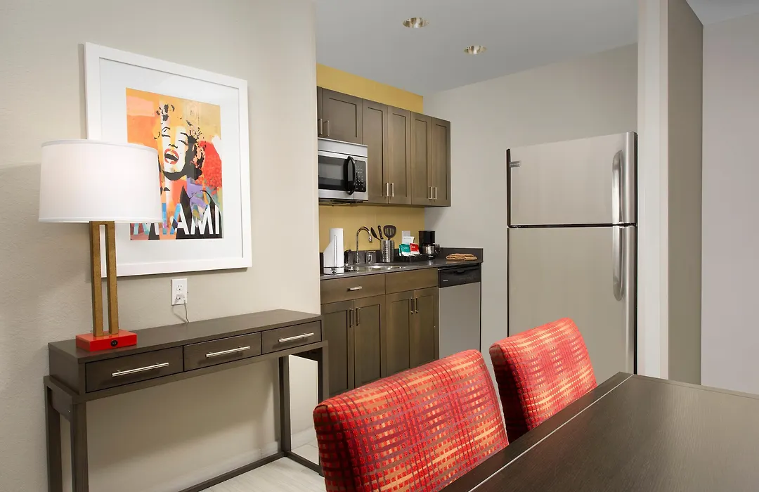 Homewood Suites By Hilton Miami Downtown/Brickell-1